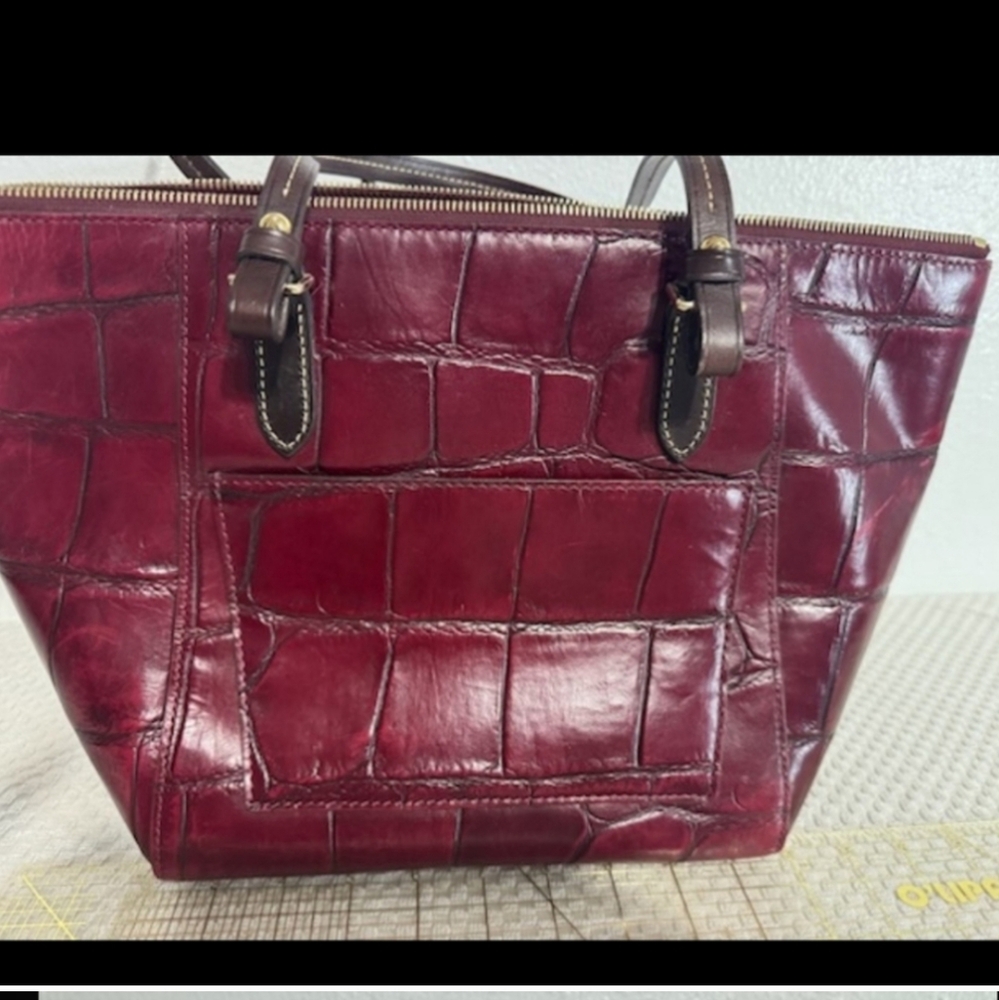 Dooney & Bourke Burgandy Croc-Embossed Tote EUC. L 15", W 5 1/2, H 9" - Picture 2 of 6
